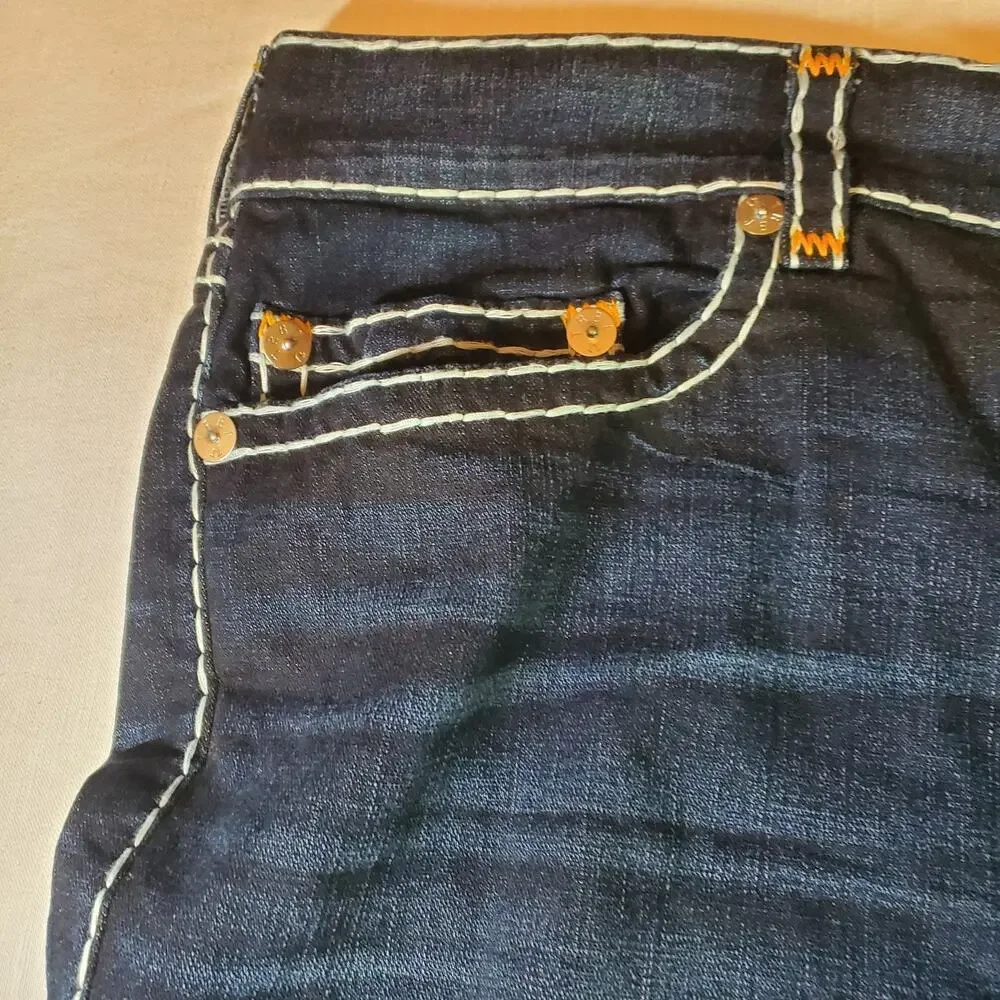 True Religion Ricky Super T Flap Pocket Frayed Hem Denim Shorts Mens Size 44 W44